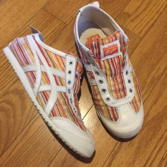 onitsuka tiger slip on limited